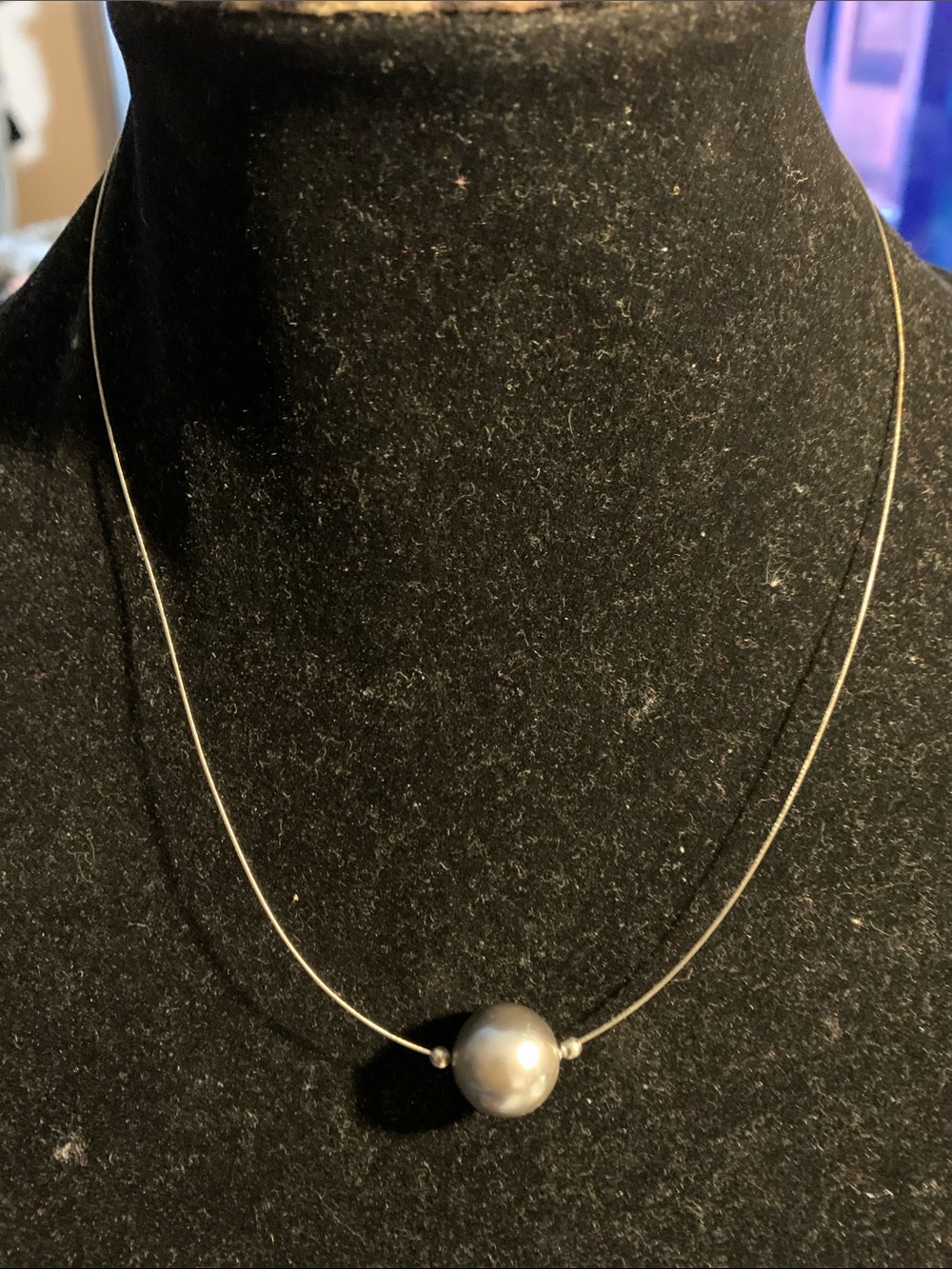 Floating Silver Tone Tahitian Pearl Pendant Necklace